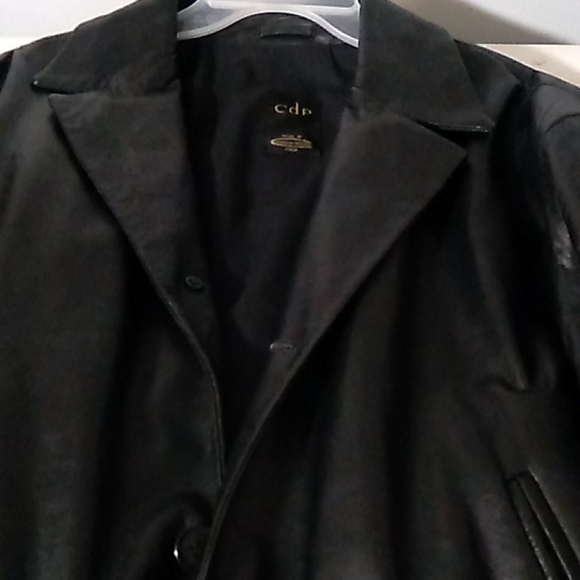 Mid length lambskin soft leather jacket. Like new! - Picture 4 of 4